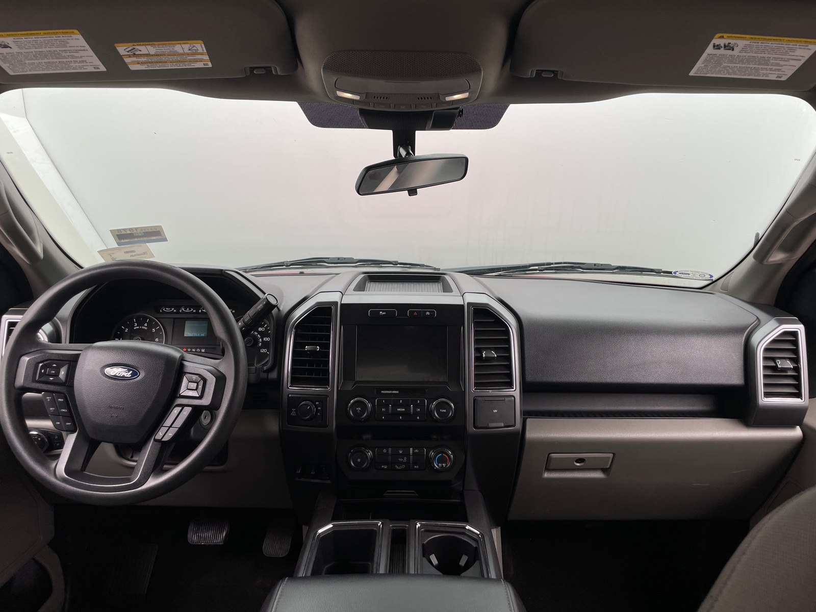 Thumbnail: 2020 Ford Econoline - 3