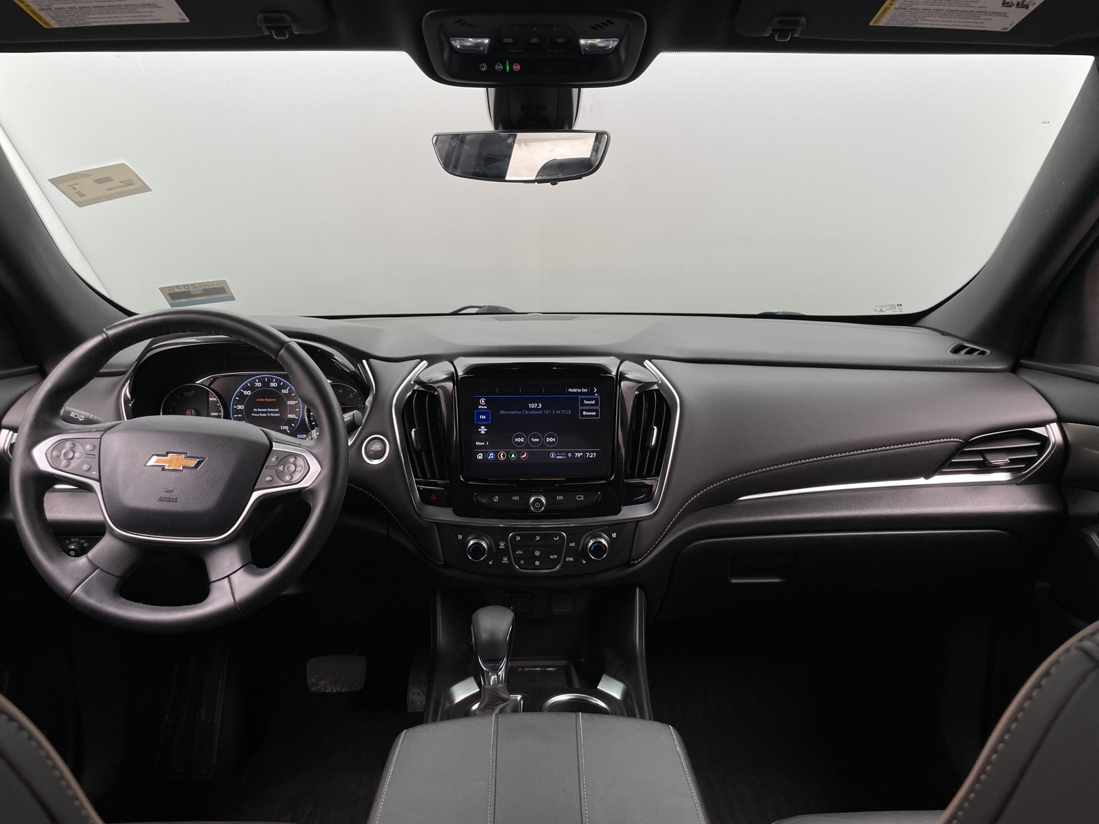 Thumbnail: 2023 Chevrolet Traverse - 2