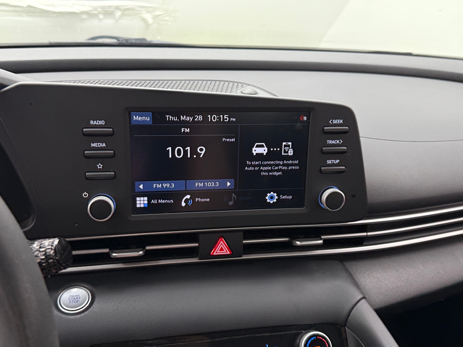 Thumbnail: 2021 Hyundai Elantra - 4