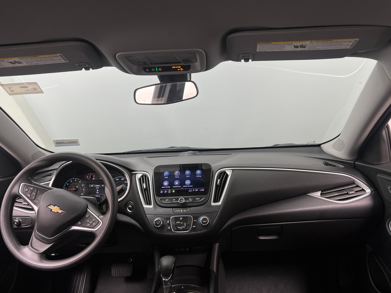 Thumbnail: 2022 Chevrolet Malibu - 3