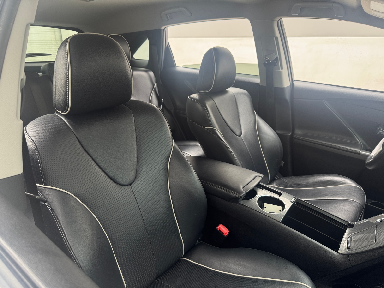 Thumbnail: 2013 Toyota Venza - 2