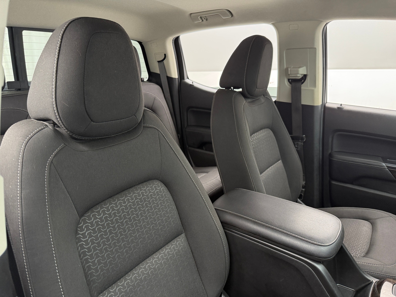 Thumbnail: 2021 GMC Canyon - 2