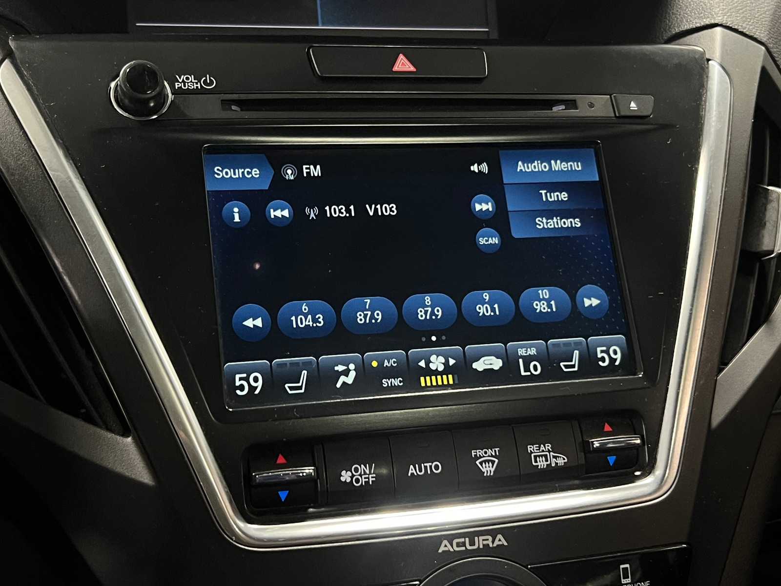 Thumbnail: 2020 Acura MDX - 3