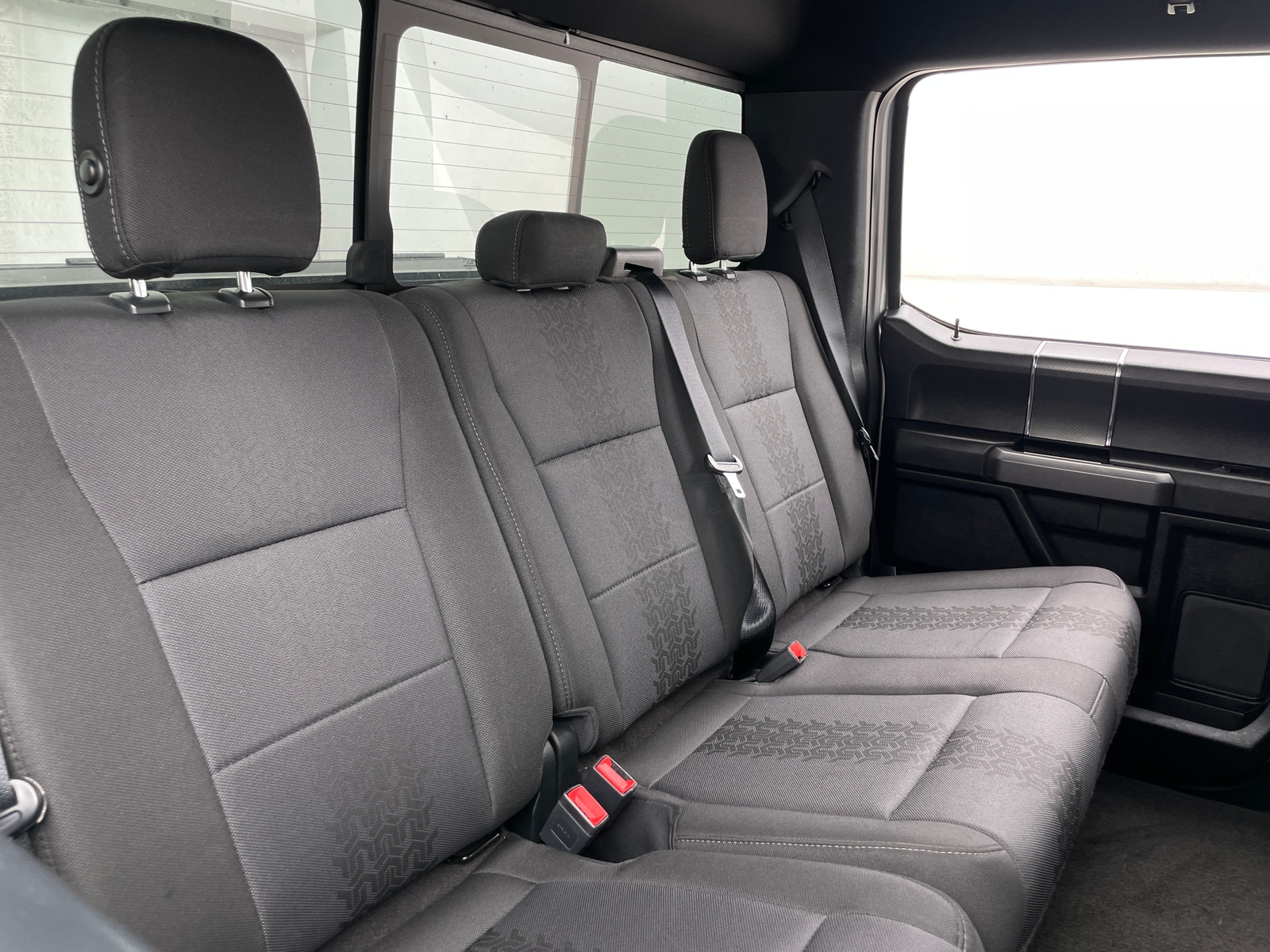 Thumbnail: 2019 Ford Econoline - 6