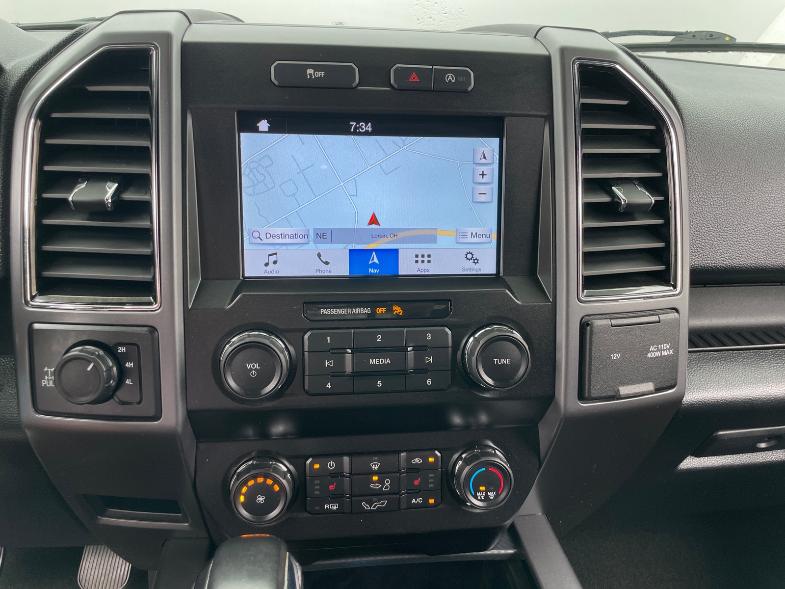 Thumbnail: 2019 Ford Econoline - 4