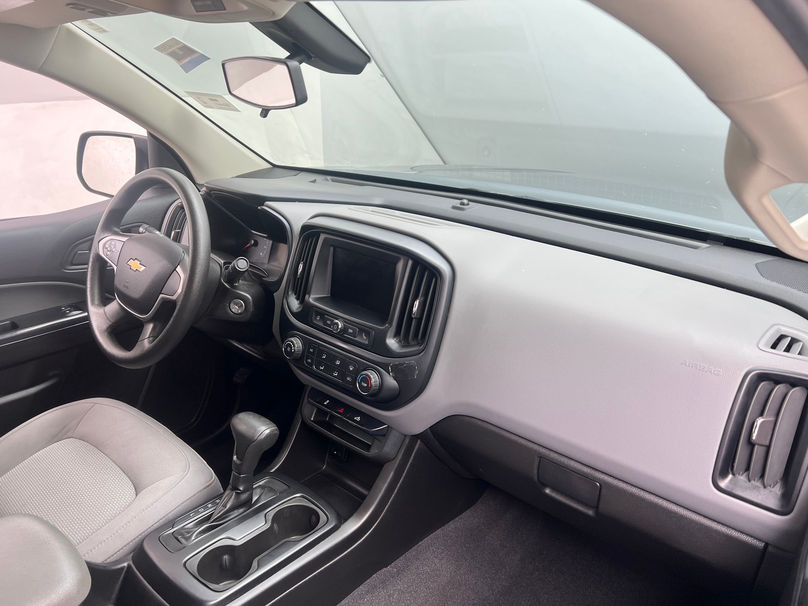 Thumbnail: 2020 Chevrolet Colorado - 3