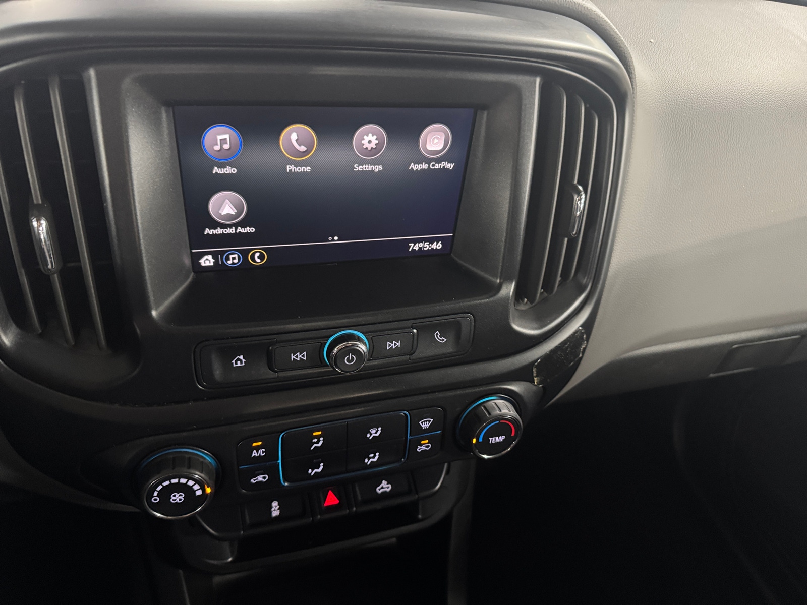 Thumbnail: 2020 Chevrolet Colorado - 4
