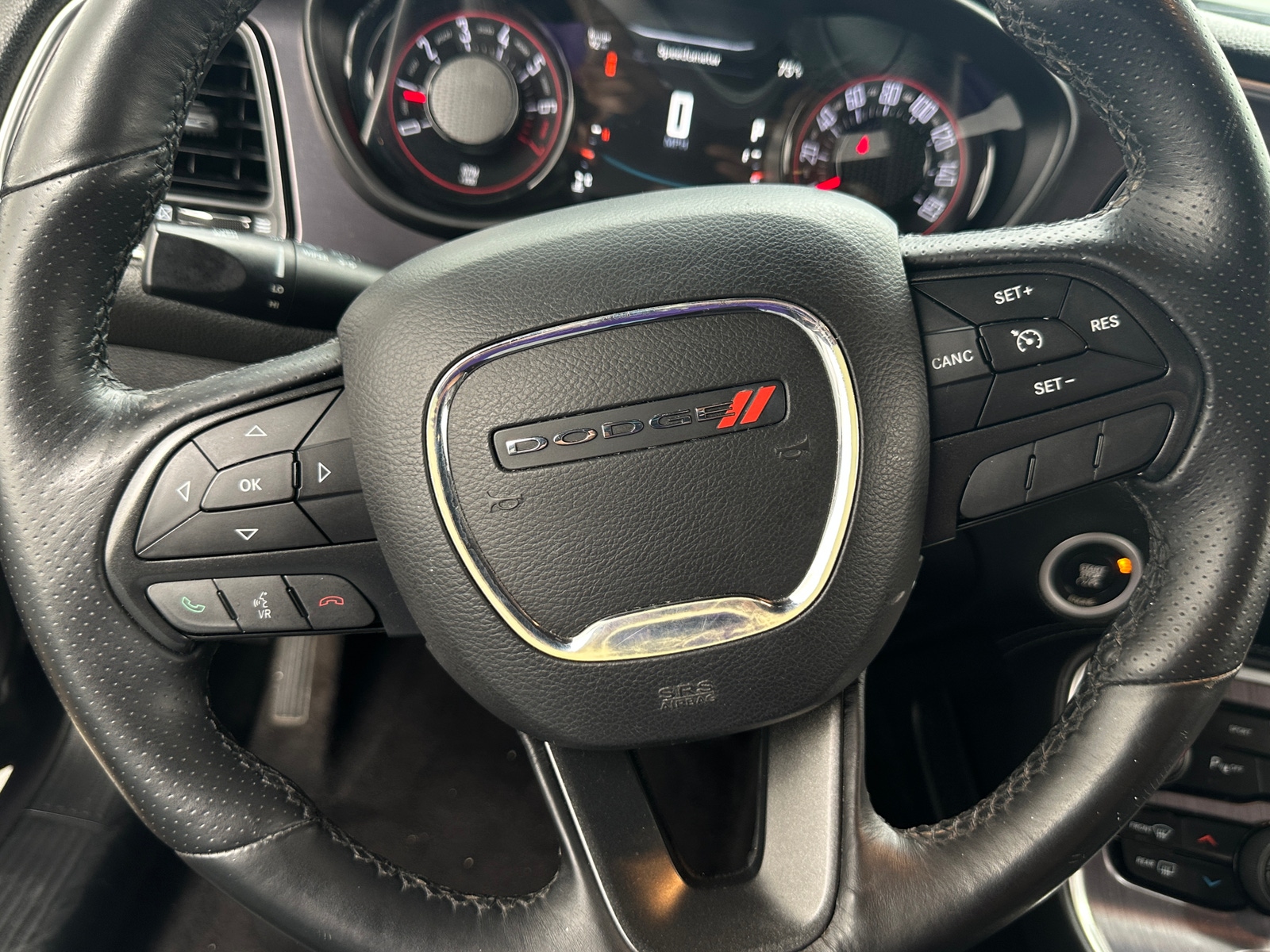 Thumbnail: 2016 Dodge Challenger - 3
