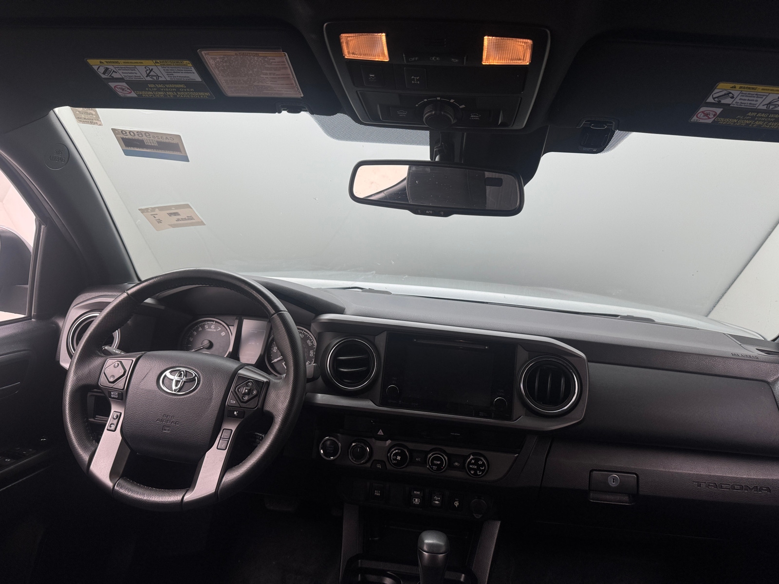 Thumbnail: 2018 Toyota Tacoma - 3