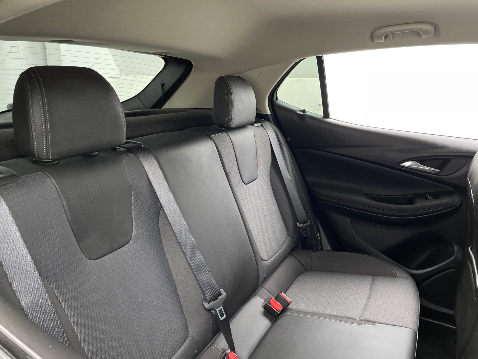 Thumbnail: 2022 Buick Encore GX - 5