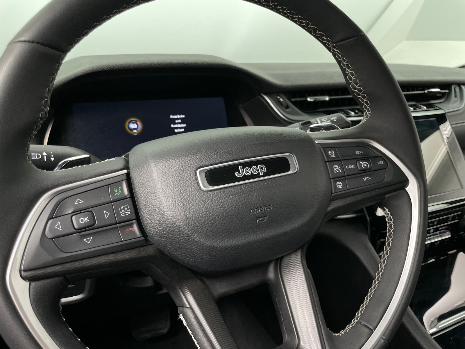 Thumbnail: 2024 Jeep Grand Cherokee L - 5