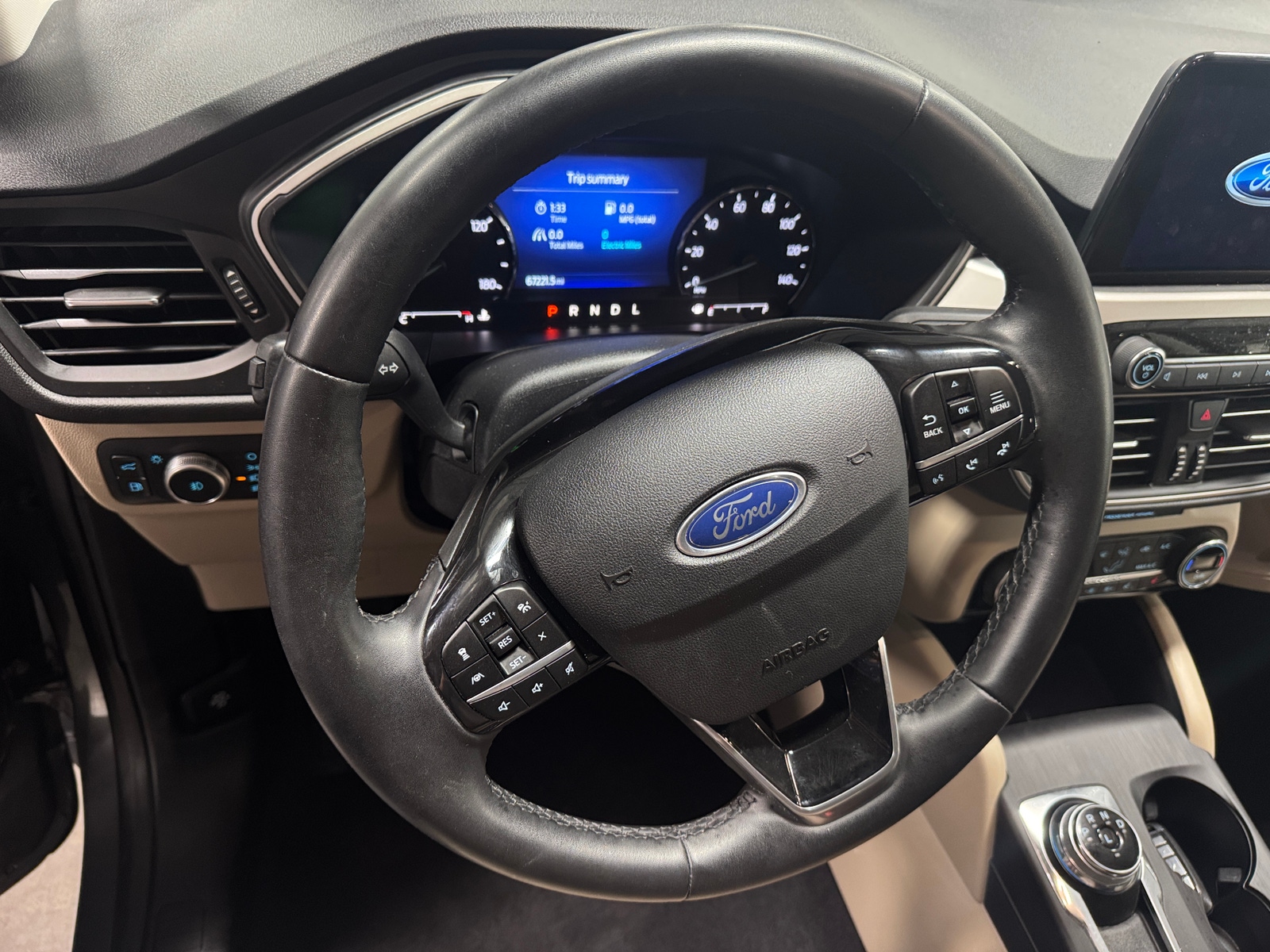 Thumbnail: 2021 Ford Escape - 4
