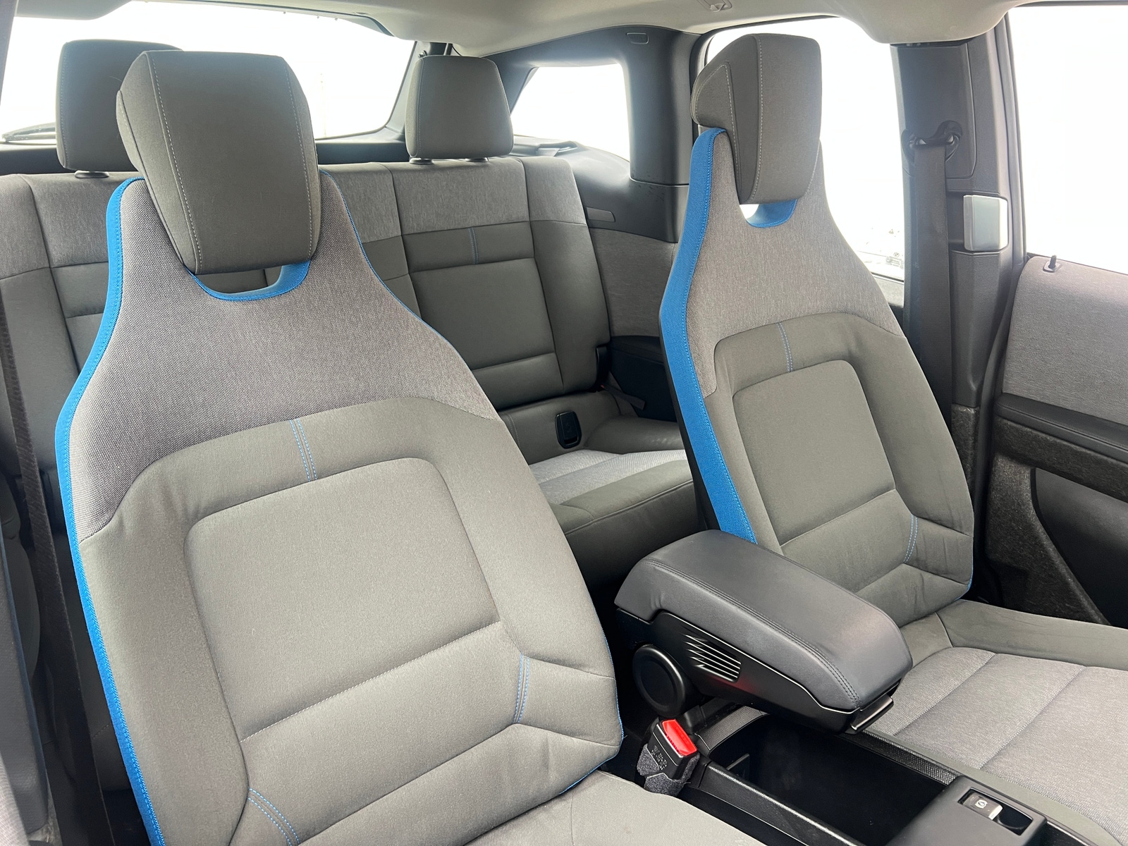 Thumbnail: 2017 BMW i3 - 2