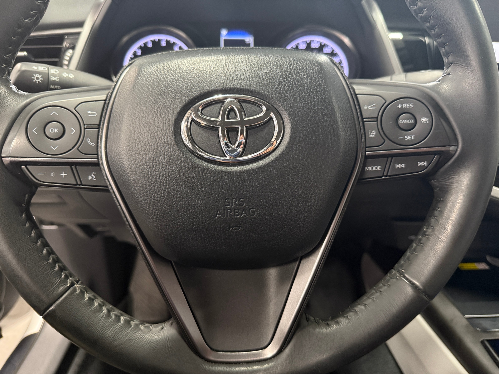 Thumbnail: 2022 Toyota Camry - 5