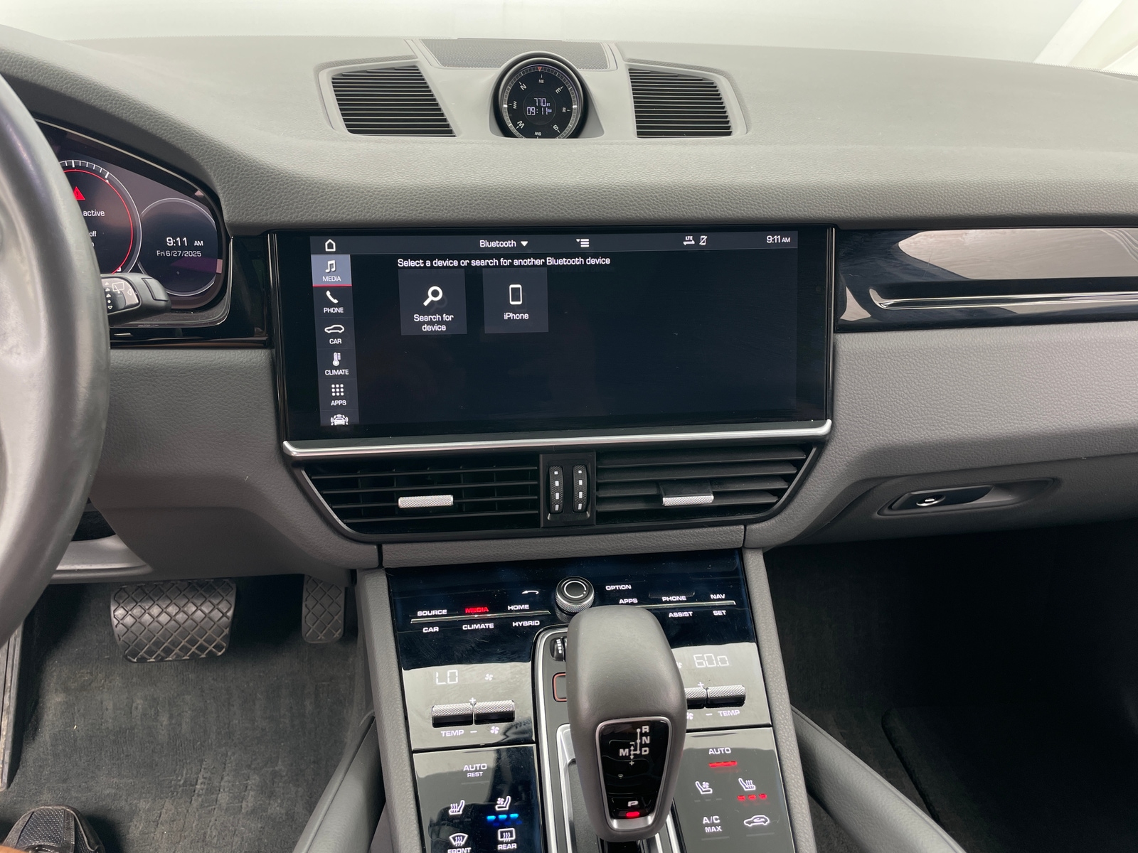 Thumbnail: 2019 Porsche Cayenne - 3