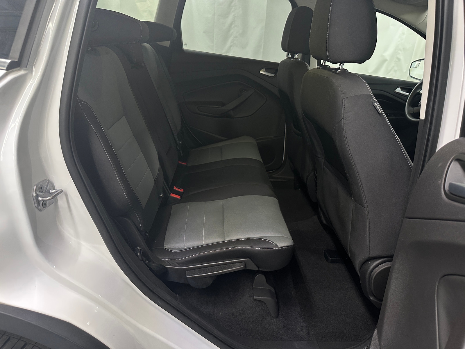 Thumbnail: 2016 Ford Escape - 6