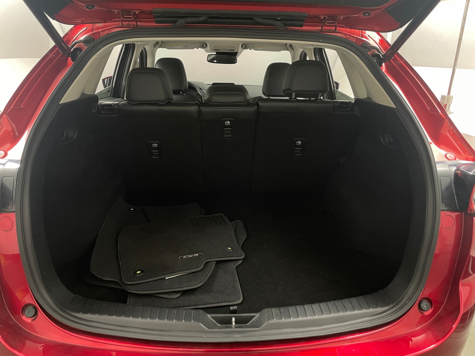 Thumbnail: 2019 Mazda CX-5 - 6
