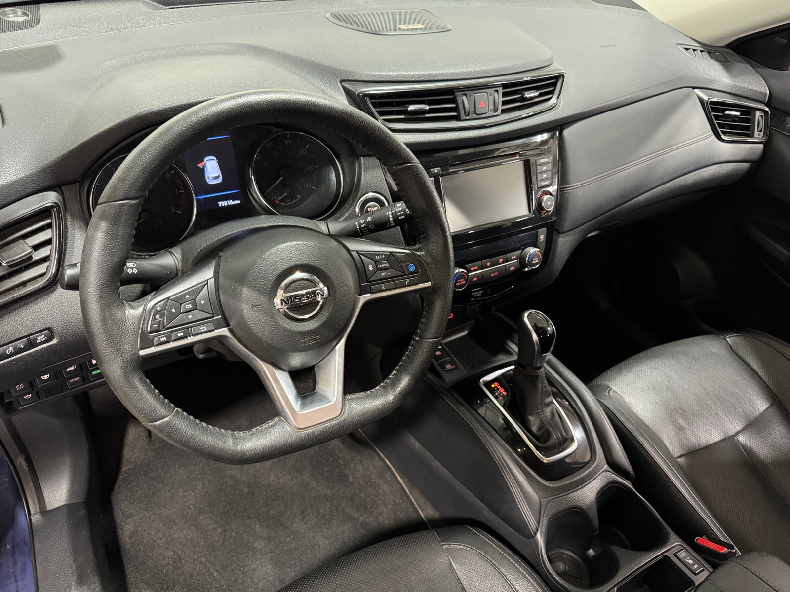 Thumbnail: 2020 Nissan Rogue - 2