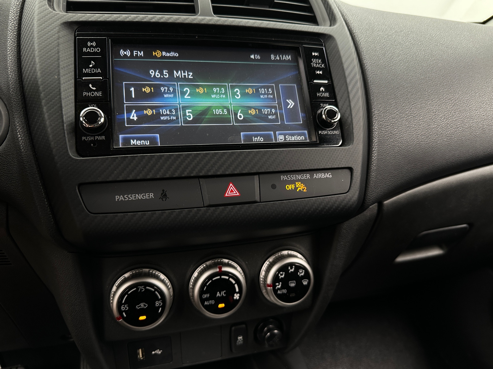 Thumbnail: 2022 Mitsubishi Outlander Sport - 4