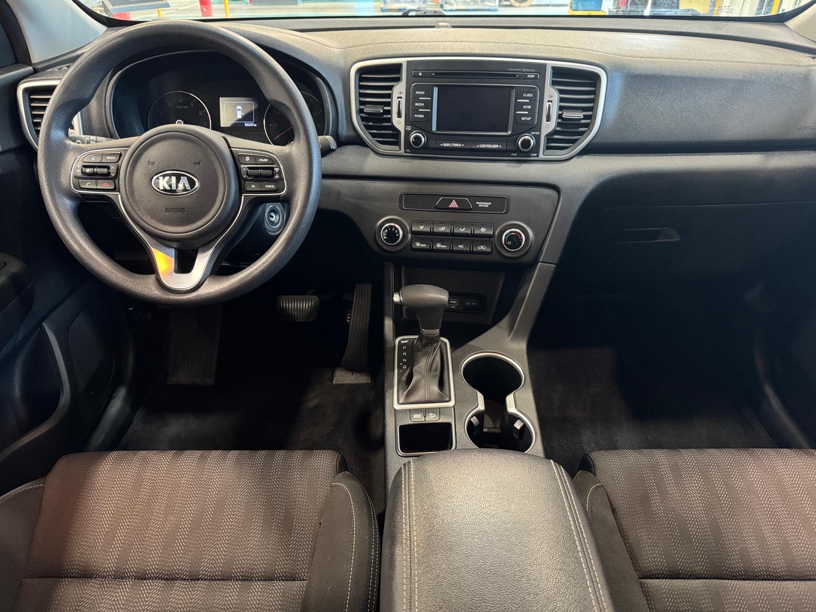 Thumbnail: 2017 Kia Sportage - 3