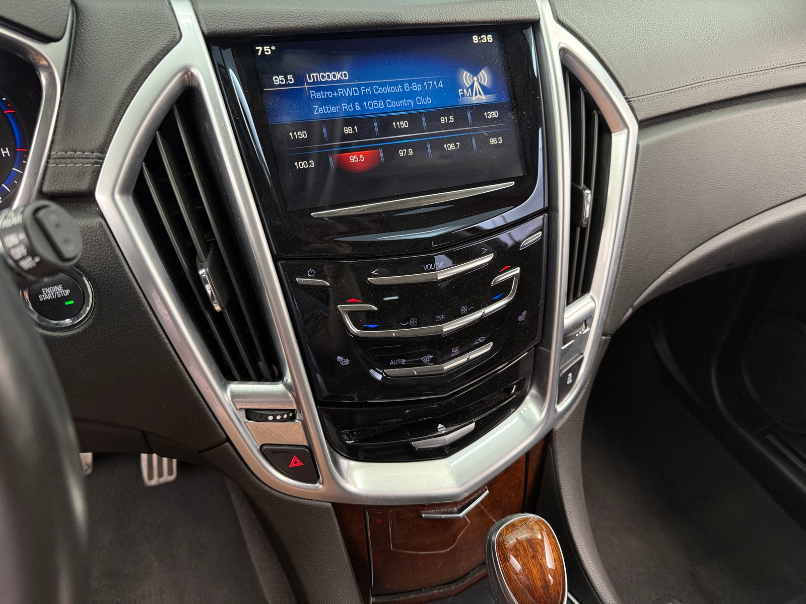 Thumbnail: 2016 Cadillac SRX - 3