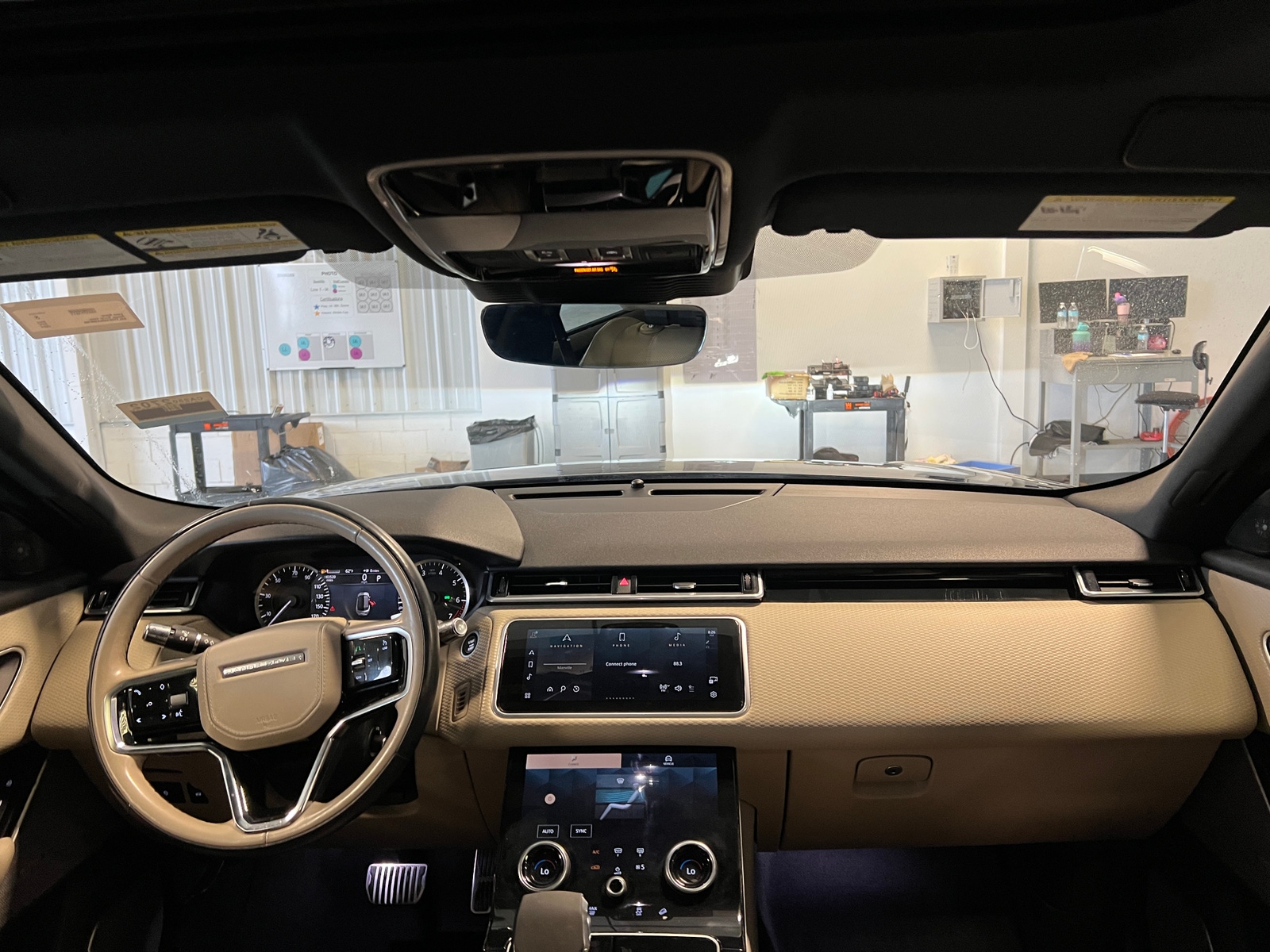 Thumbnail: 2021 Land Rover Range Rover Velar - 2
