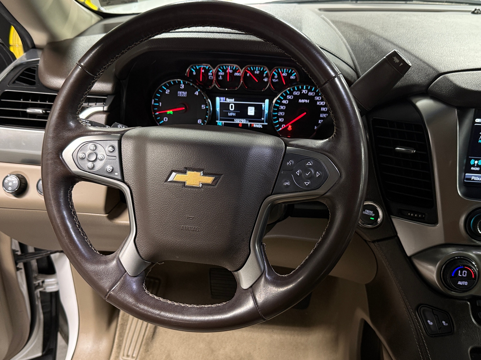 Thumbnail: 2019 Chevrolet Suburban - 4