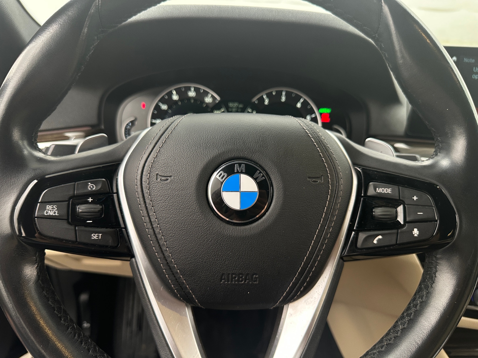 Thumbnail: 2018 BMW 5 Series - 4