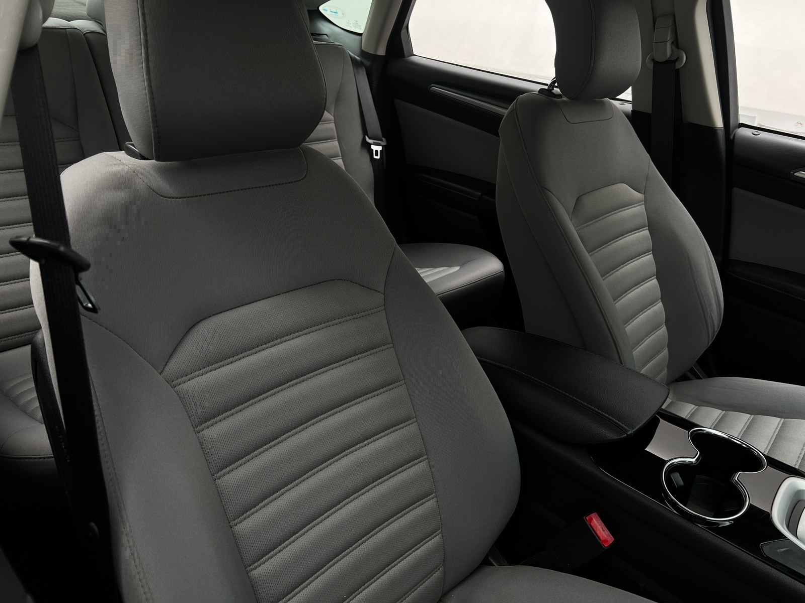 Thumbnail: 2014 Ford Fusion - 2