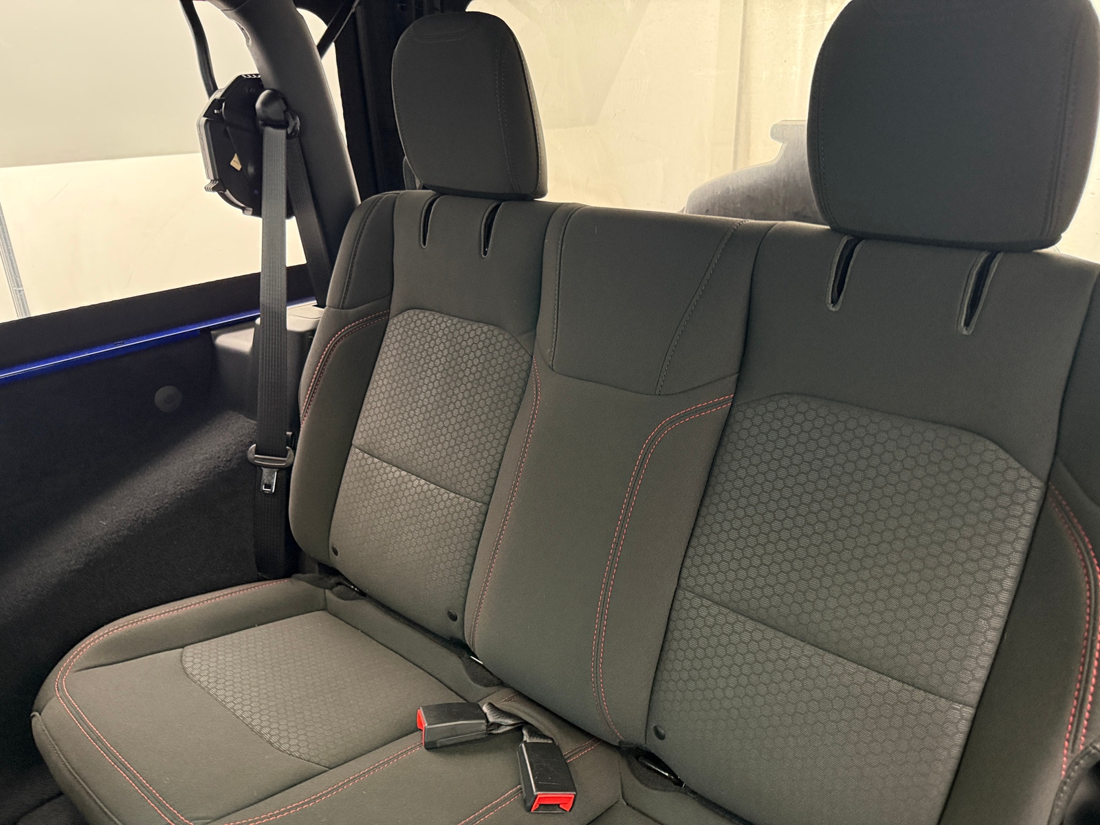 Thumbnail: 2019 Jeep Wrangler - 6