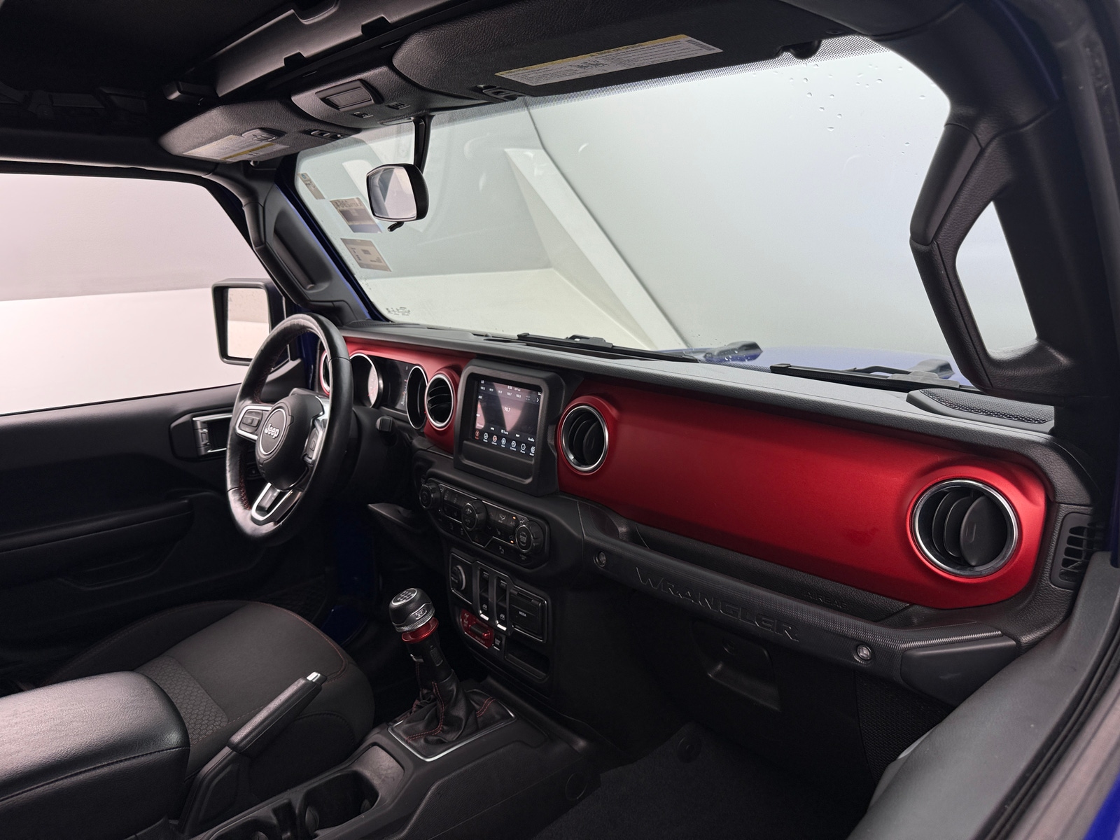 Thumbnail: 2019 Jeep Wrangler - 3