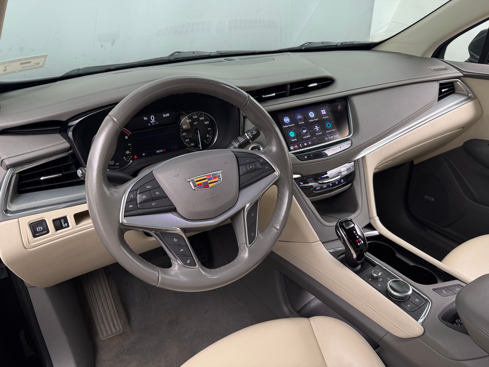 Thumbnail: 2020 Cadillac XT5 - 2