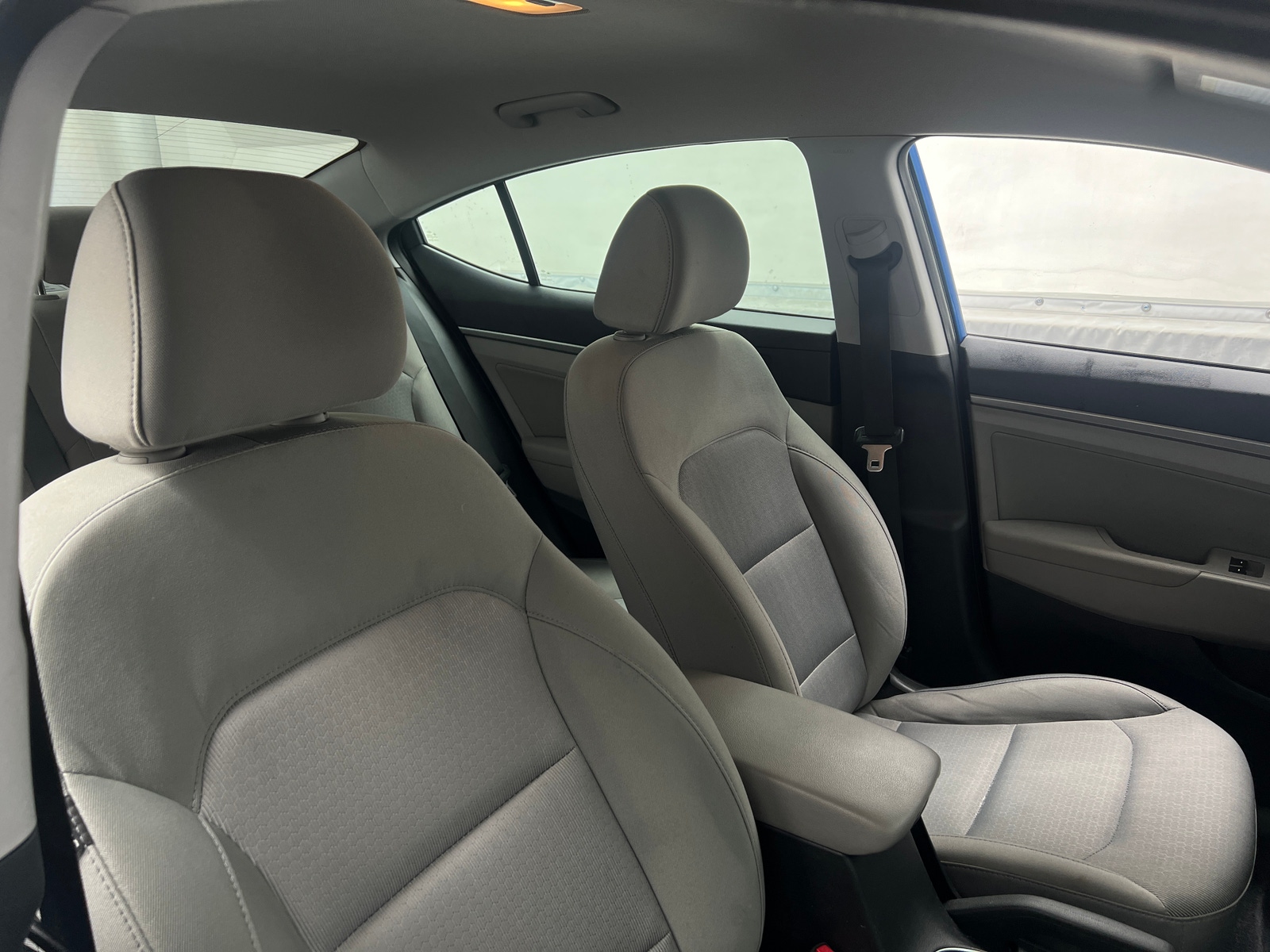 Thumbnail: 2017 Hyundai Elantra - 2