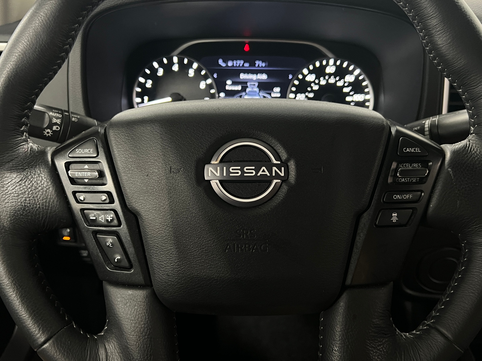 Thumbnail: 2022 Nissan Frontier - 5