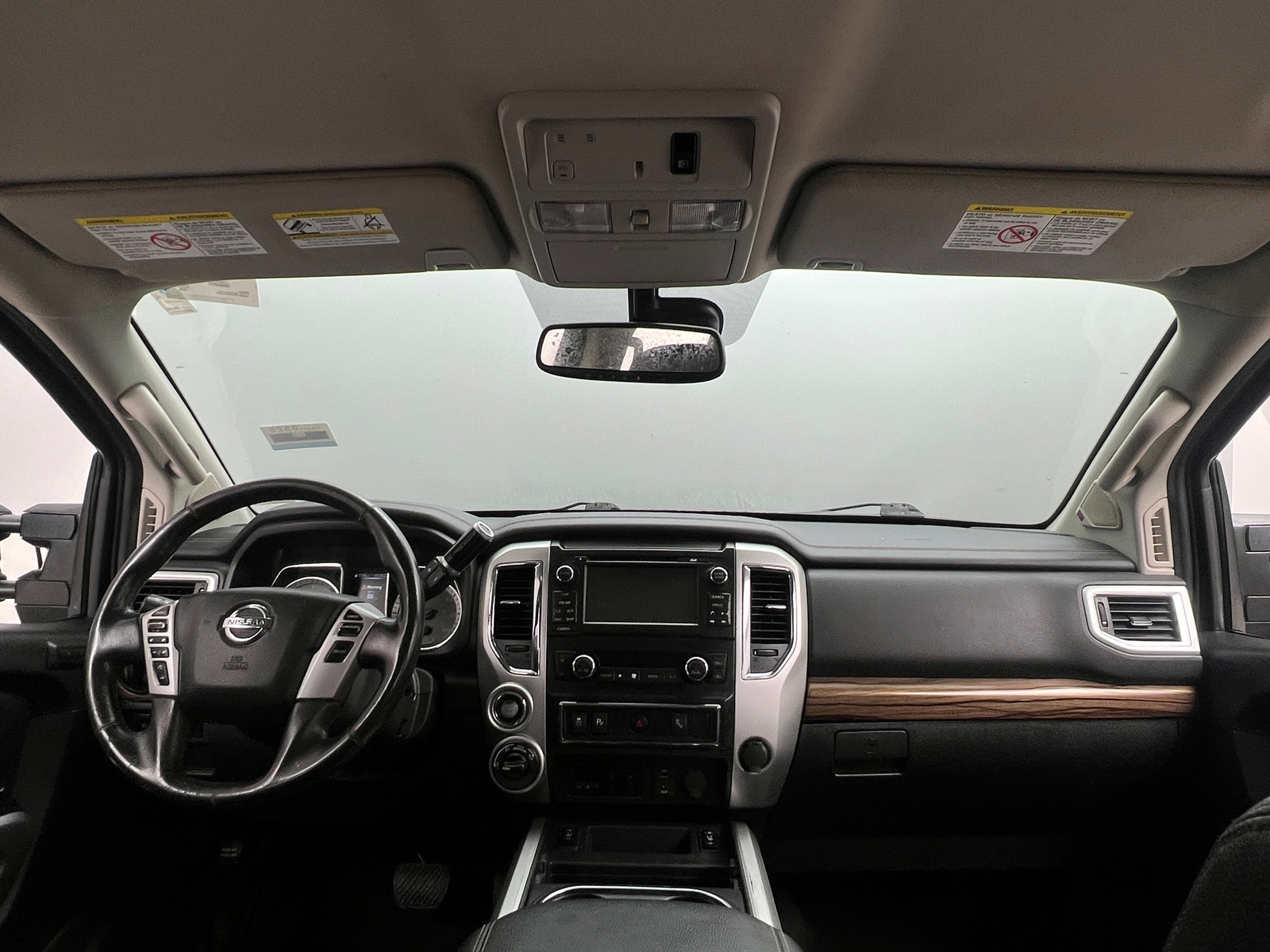 Thumbnail: 2018 Nissan Titan - 2