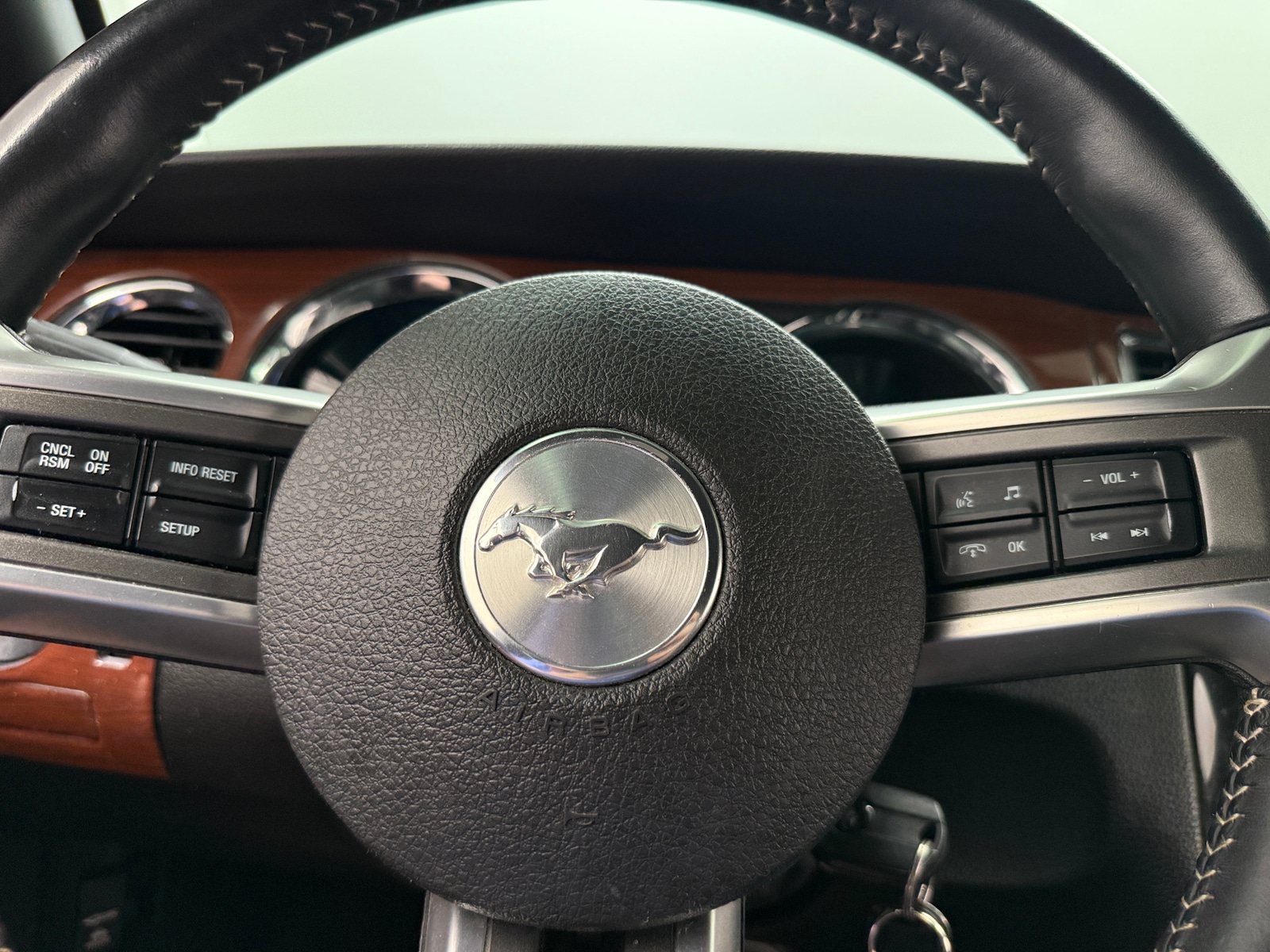 Thumbnail: 2014 Ford Mustang - 4