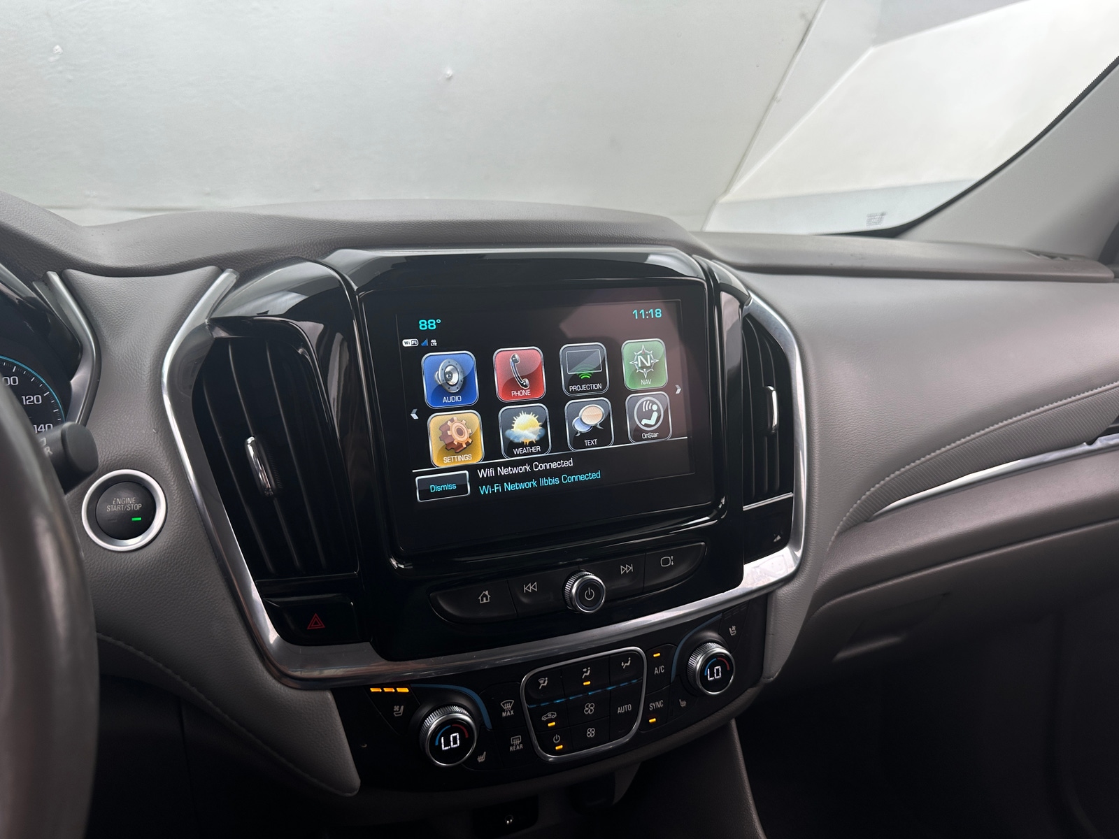 Thumbnail: 2019 Chevrolet Traverse - 3