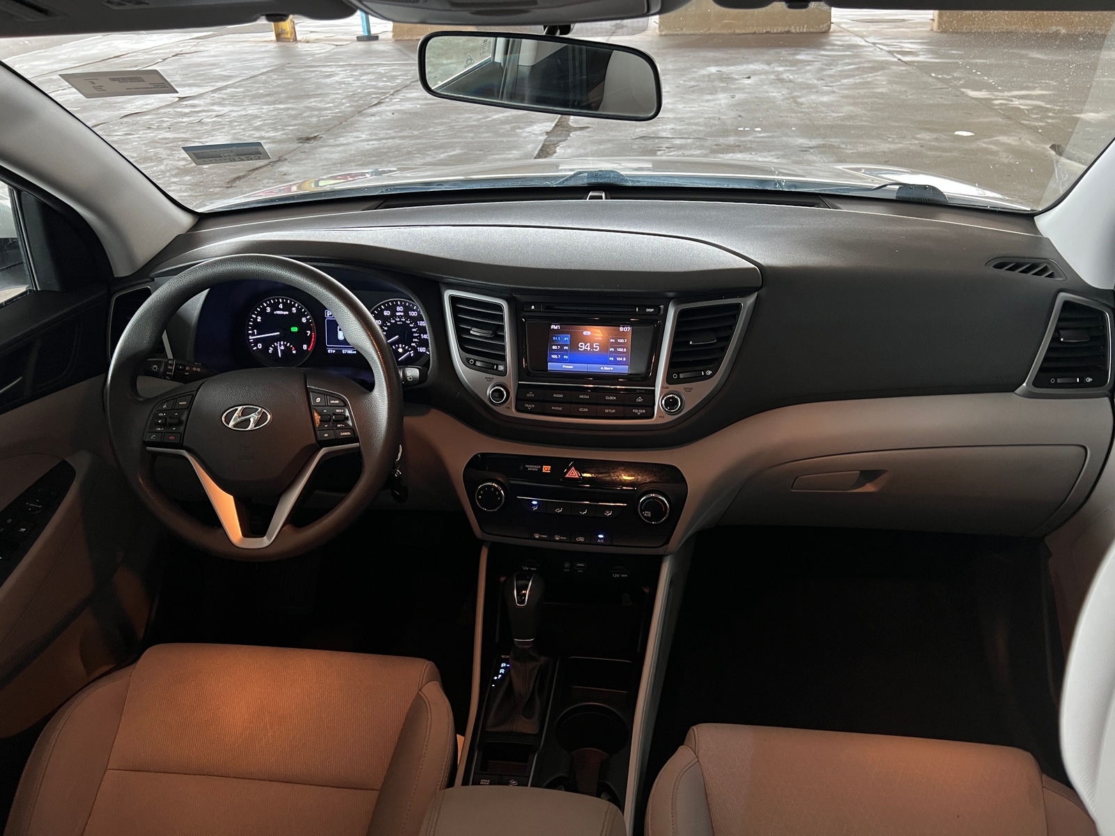 Thumbnail: 2017 Hyundai Tucson - 3