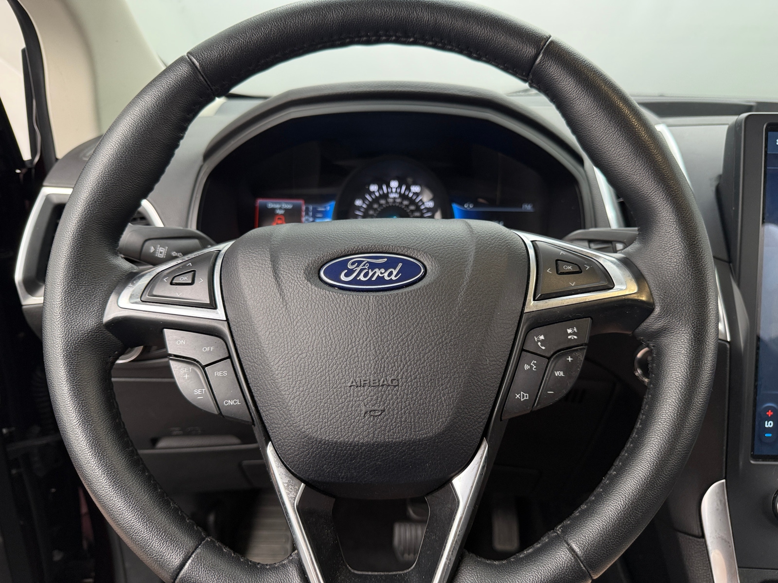 Thumbnail: 2024 Ford Edge - 4