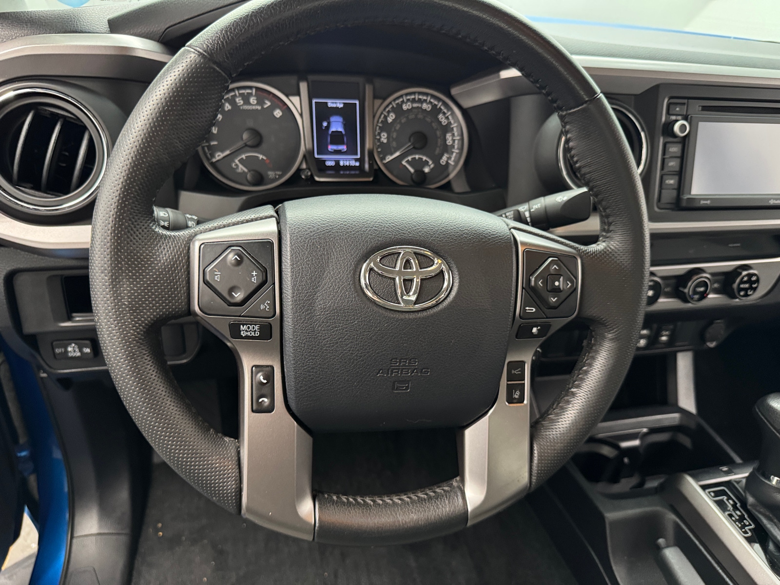 Thumbnail: 2018 Toyota Tacoma - 5