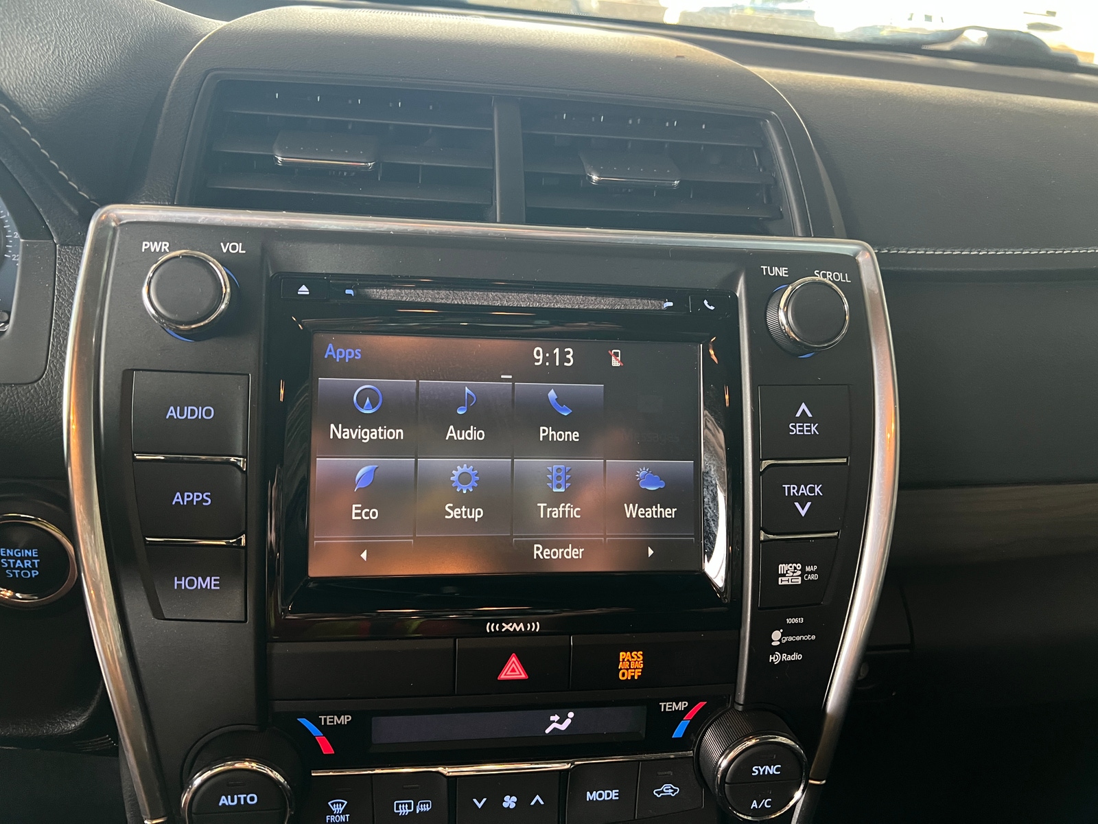 Thumbnail: 2016 Toyota Camry - 3