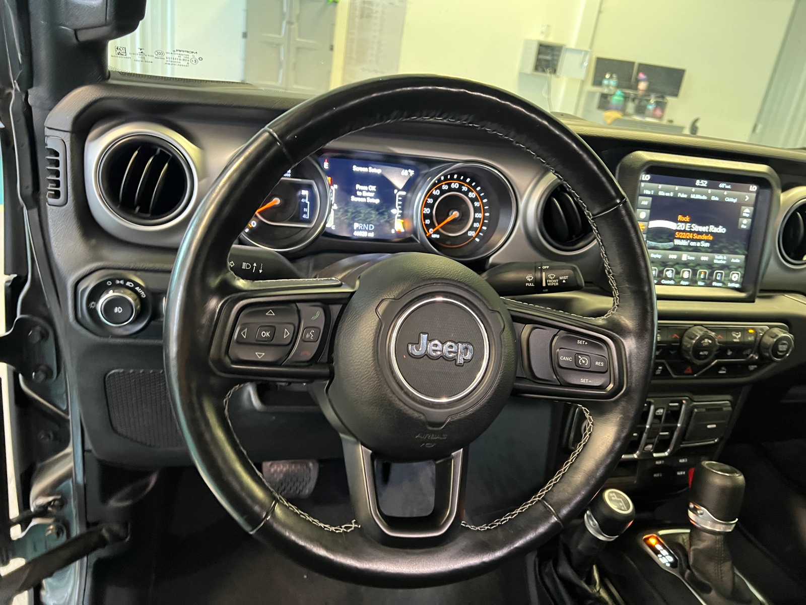 Thumbnail: 2021 Jeep Wrangler - 5