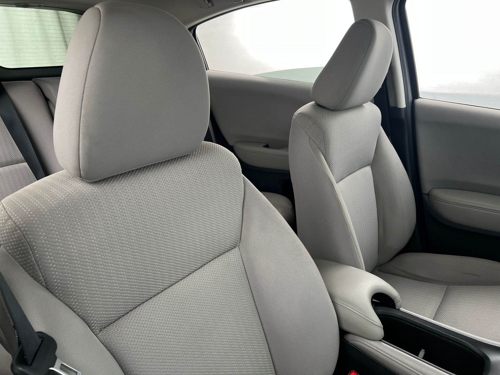 Thumbnail: 2016 Honda HR-V - 2