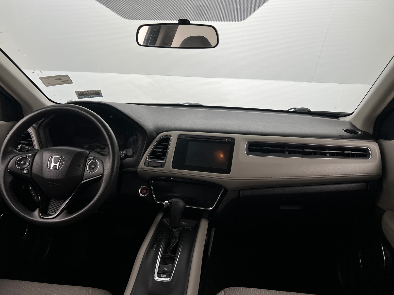 Thumbnail: 2016 Honda HR-V - 3