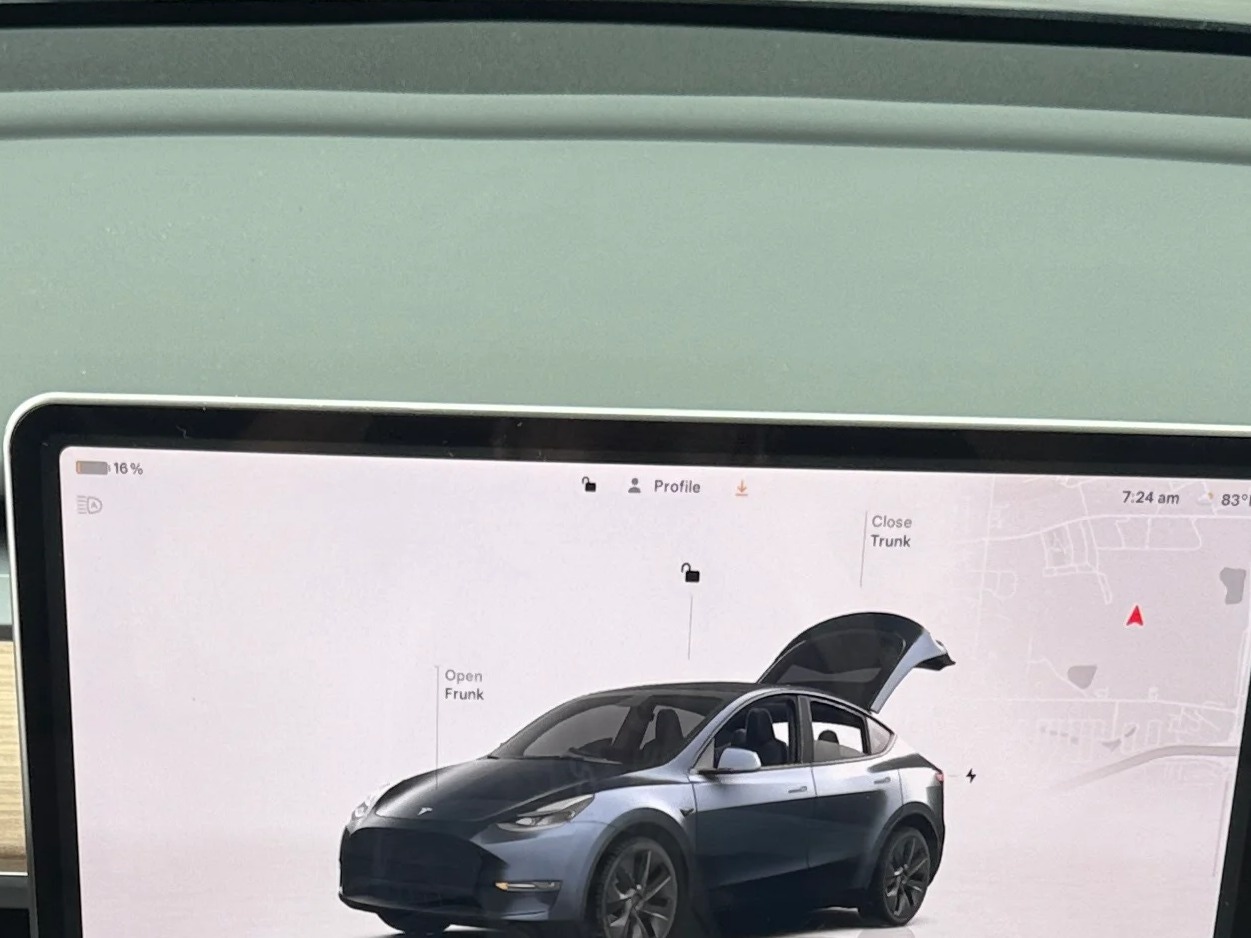 Thumbnail: 2024 Tesla Model Y - 2