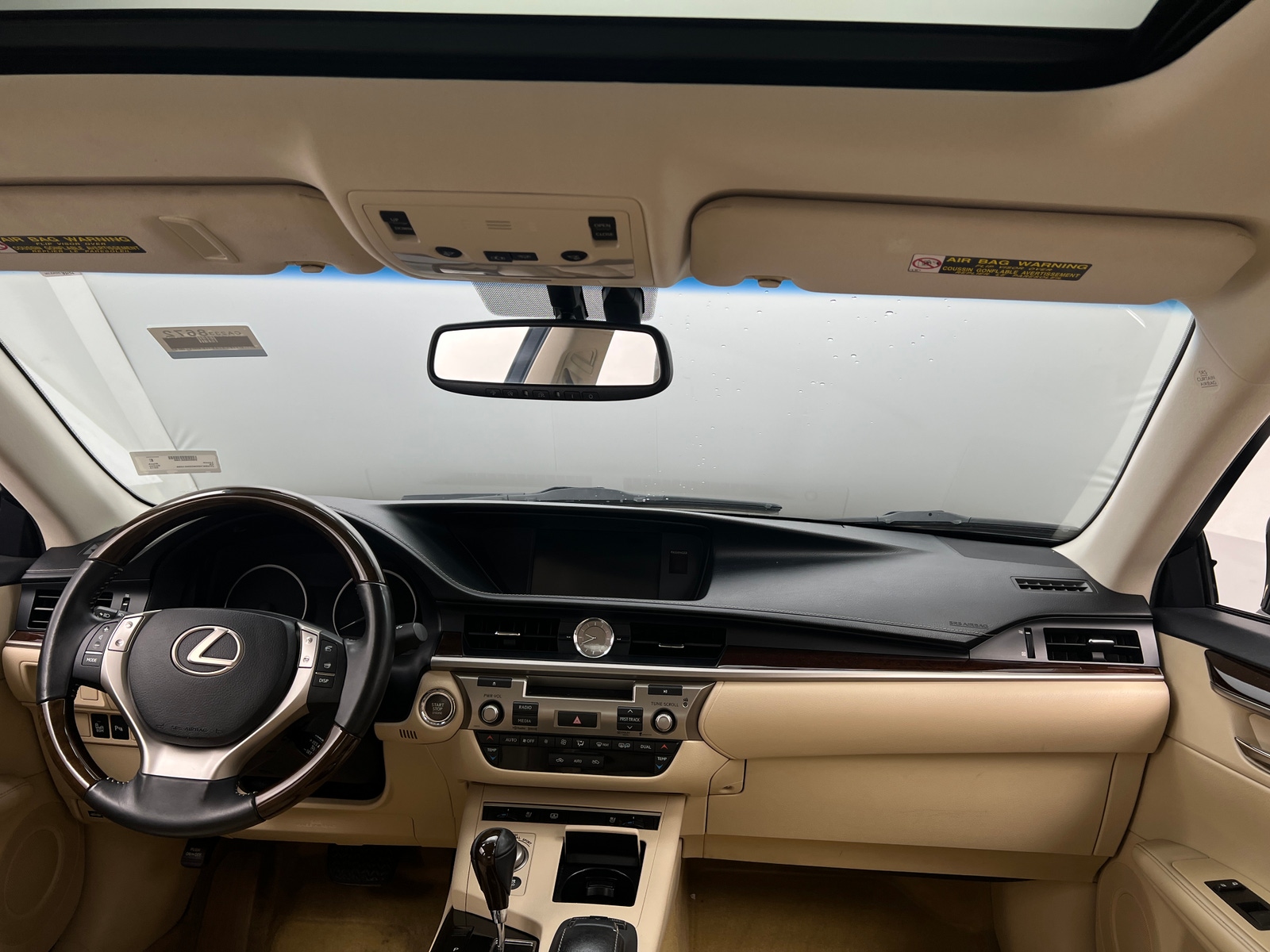 Thumbnail: 2013 Lexus ES - 2