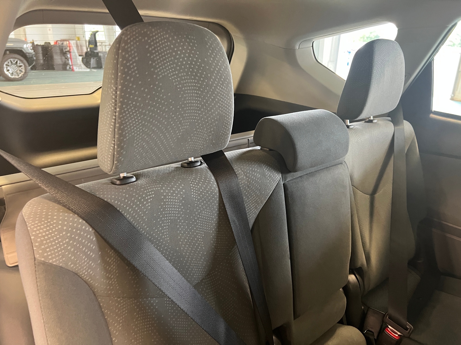 Thumbnail: 2012 Toyota Prius v - 6