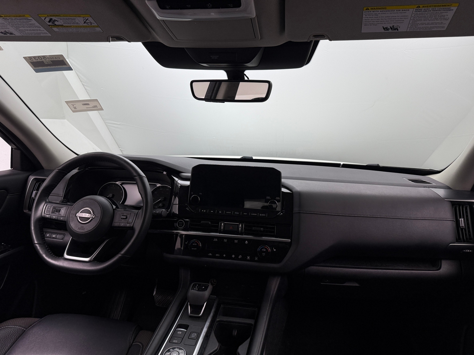 Thumbnail: 2023 Nissan Pathfinder - 3