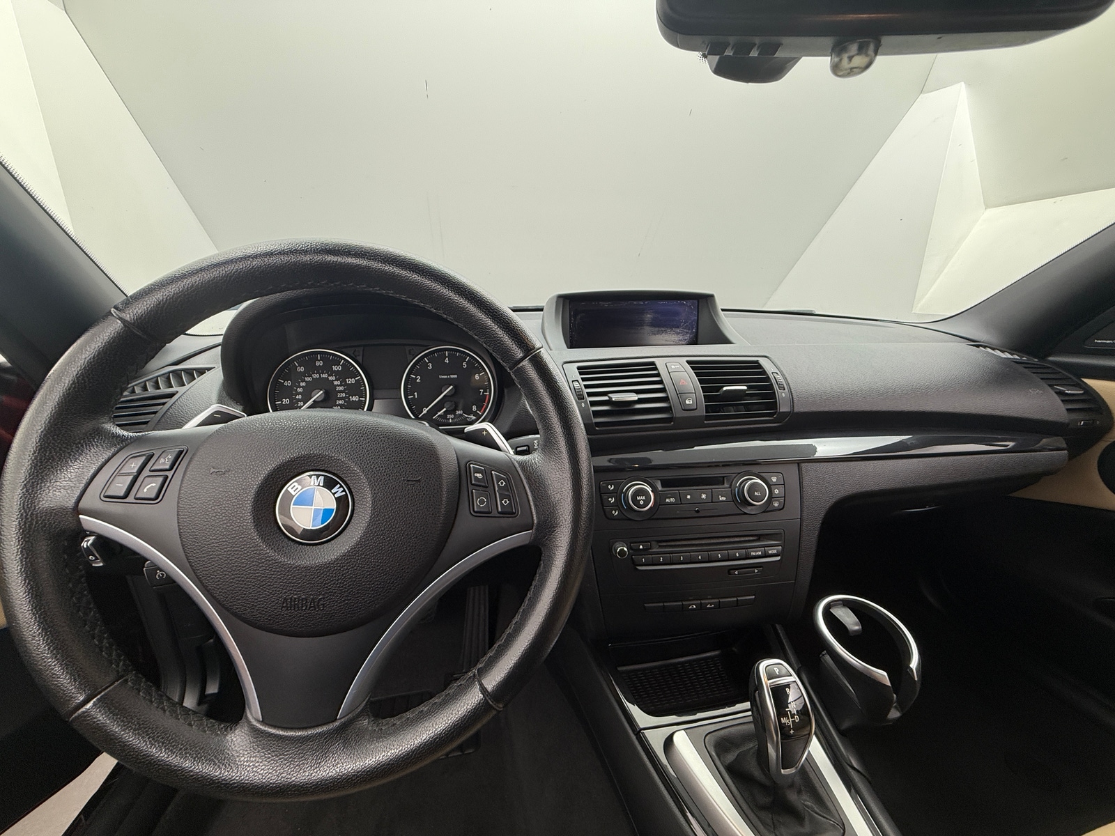 Thumbnail: 2012 BMW 1 Series - 2