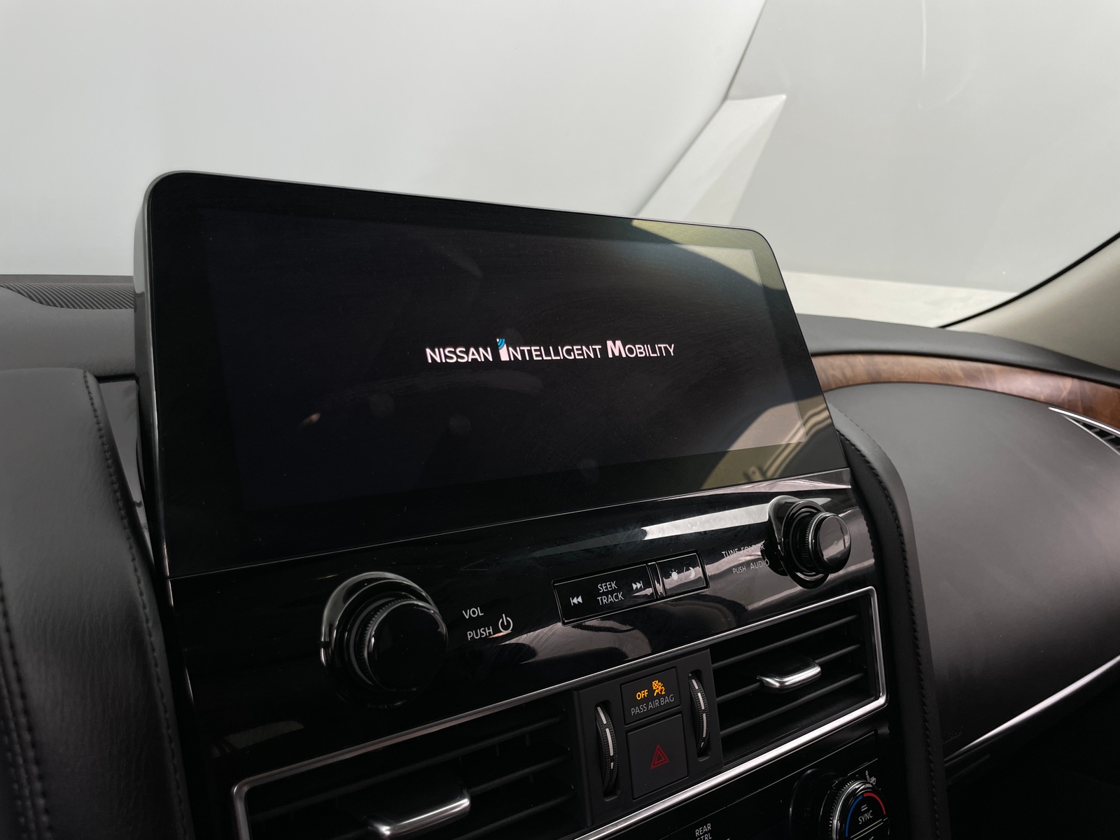 Thumbnail: 2024 Nissan Armada - 3